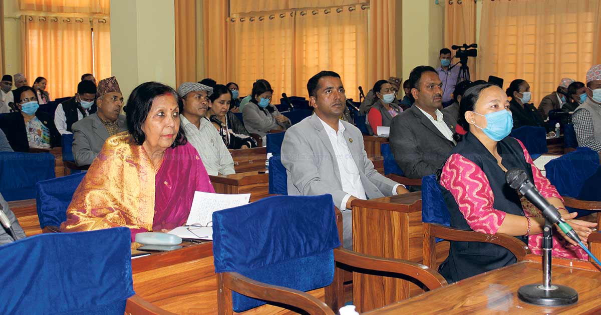 प्रदेशहरूमा सत्ता–खेल