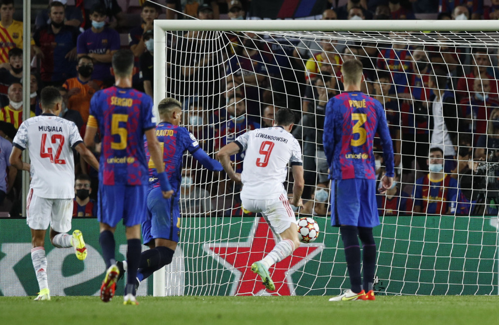 बार्सिलोना फेरि बायर्नसँग पराजित