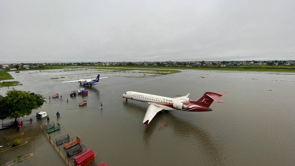 विराटनगर विमानस्थल जलमग्न, सबै उडान स्थगित