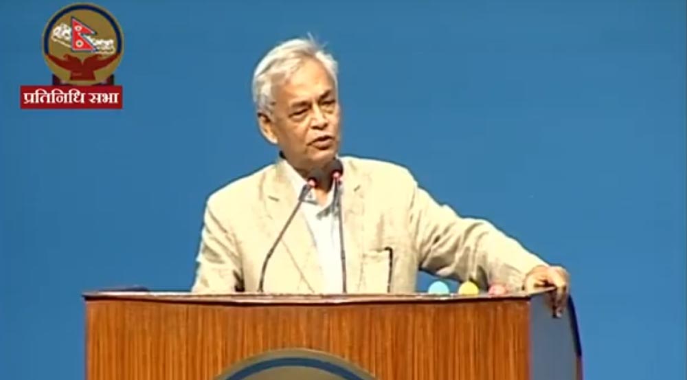 प्रदीप गिरीको प्रस्ताव: समस्या समाधान गर्न सहमतिको सरकार बनाउनुपर्छ