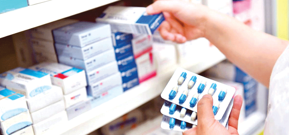 खोपका लागि औषधि व्यवसायीको याचना