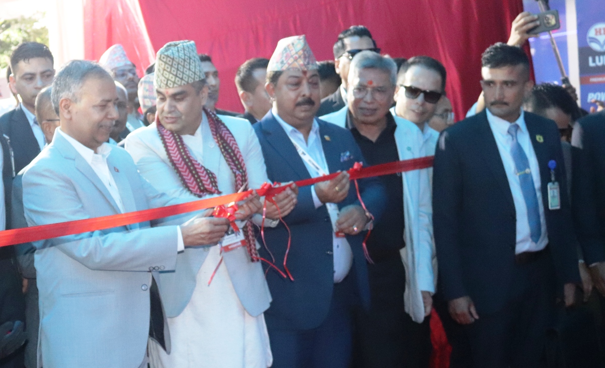 अटोमोबाइल क्षेत्र नेपालको अर्थतन्त्रको मेरुदण्डः उपराष्ट्रपति यादव