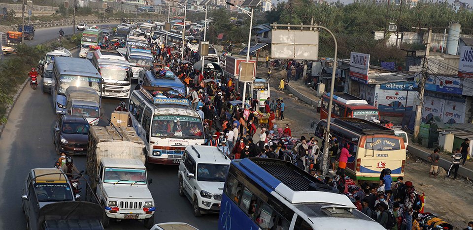 दसैं मनाउन करीब नौ लाखले उपत्यका छाडे