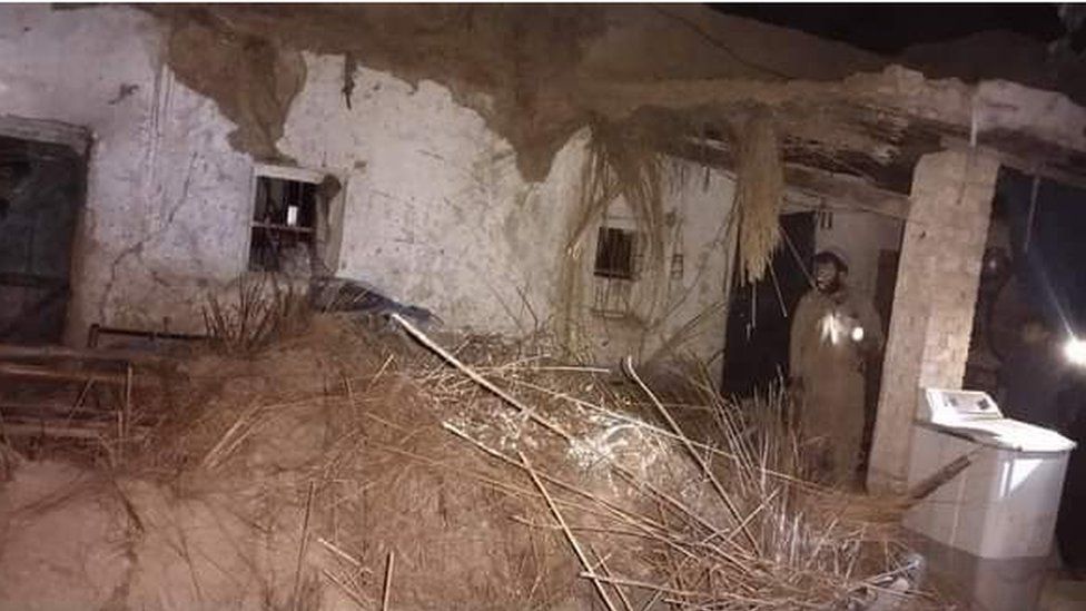 पाकिस्तानको बलुचिस्तानमा आएको भूकम्पमा परी २० जनाको मृत्यु